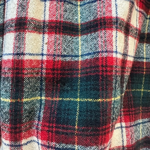 Pendleton Vintage Plaid Flannel Button Up Shirt - Picture 6 of 6